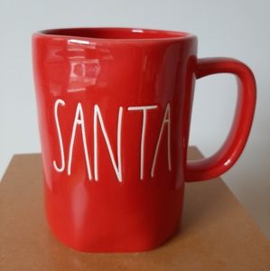 RAE DUNN 2018 red SANTA mug